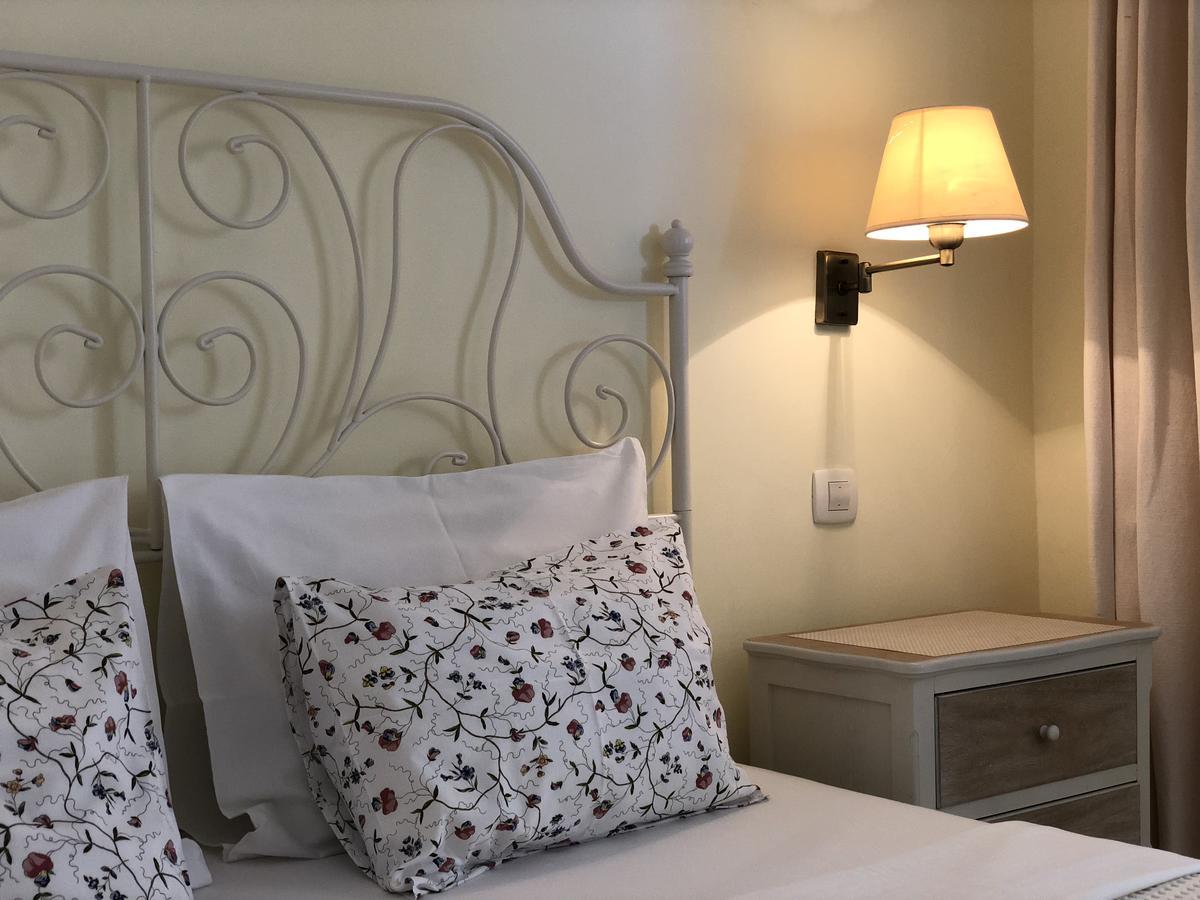 Guest House Sea Breeze Sveti Stefan Exterior photo